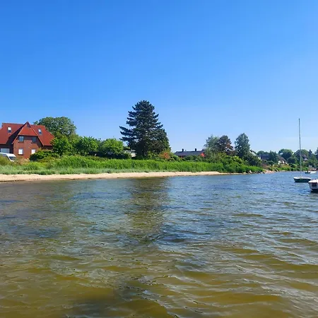 Neuendorf - Blick Auf Vilm *